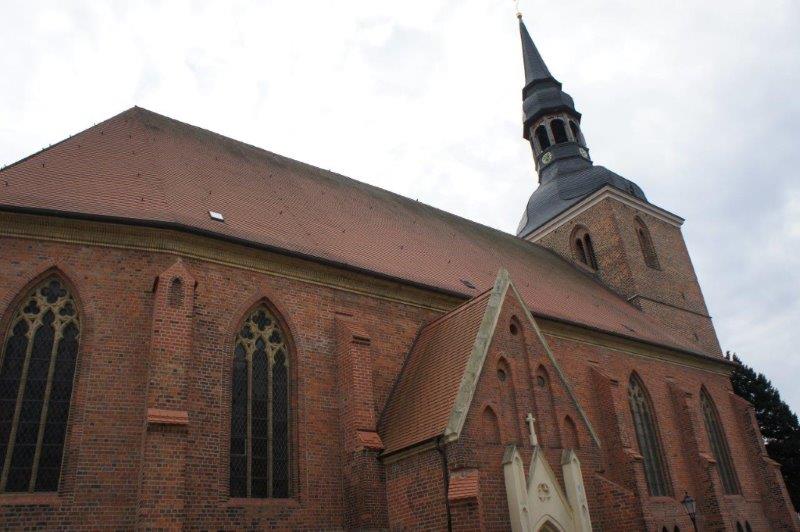 Katholische Kirche St. Peter und Paul in Nauen